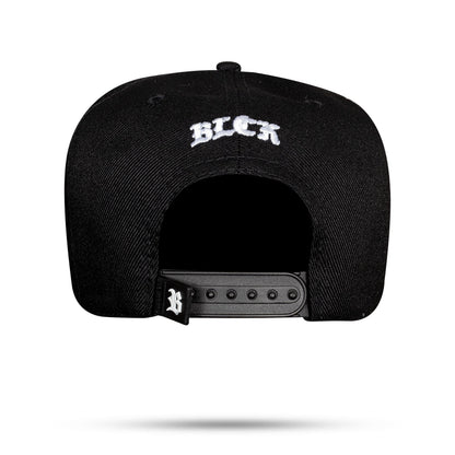 Gorra Snapback Basic Negra Logo Blanco
