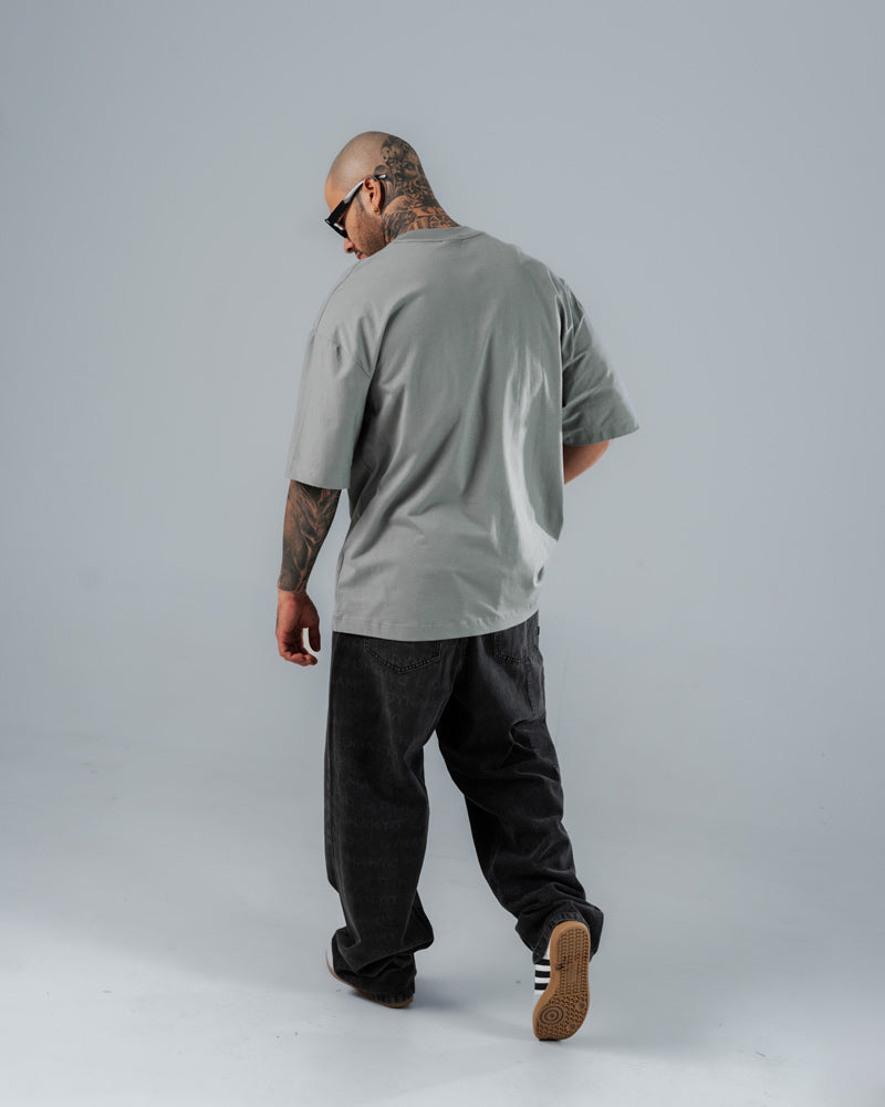 Camiseta Oversize Básica Gris Cemento
