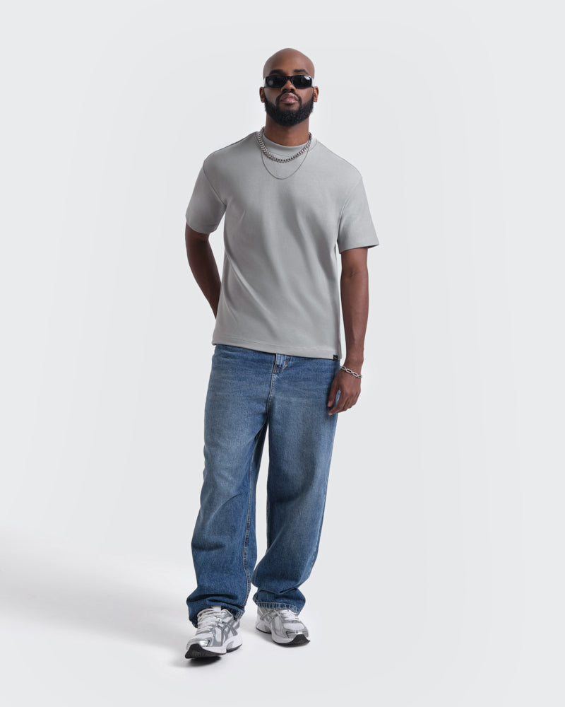 Camiseta Básica de Corte Relajado Gris Cemento