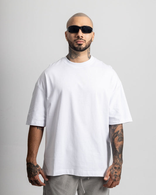 Camiseta básica blanca oversize